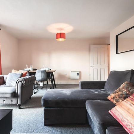 Best Price! 2 Bed City Centre - 4 Single Beds Or 2 Super King, Smart Tvs, Sofa Bed & Free Secure Parking Southampton Extérieur photo