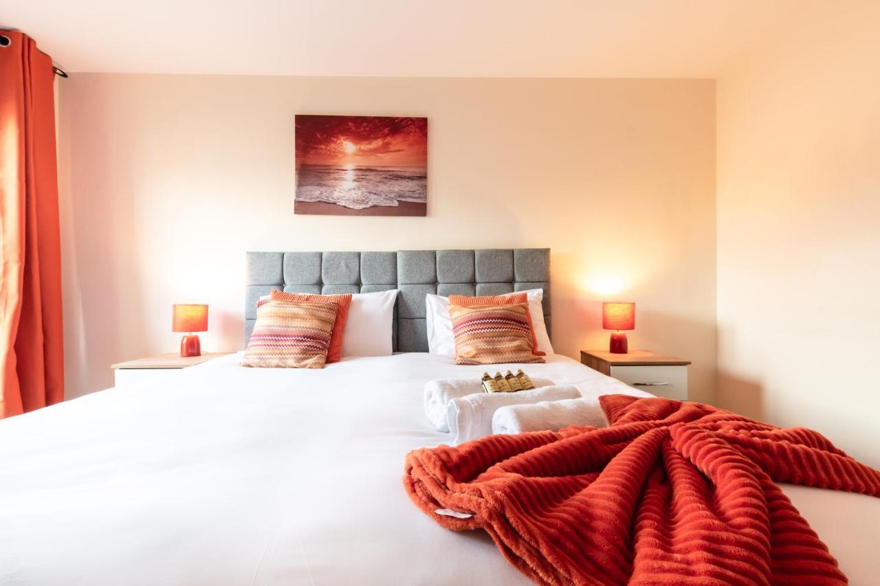 Best Price! 2 Bed City Centre - 4 Single Beds Or 2 Super King, Smart Tvs, Sofa Bed & Free Secure Parking Southampton Extérieur photo
