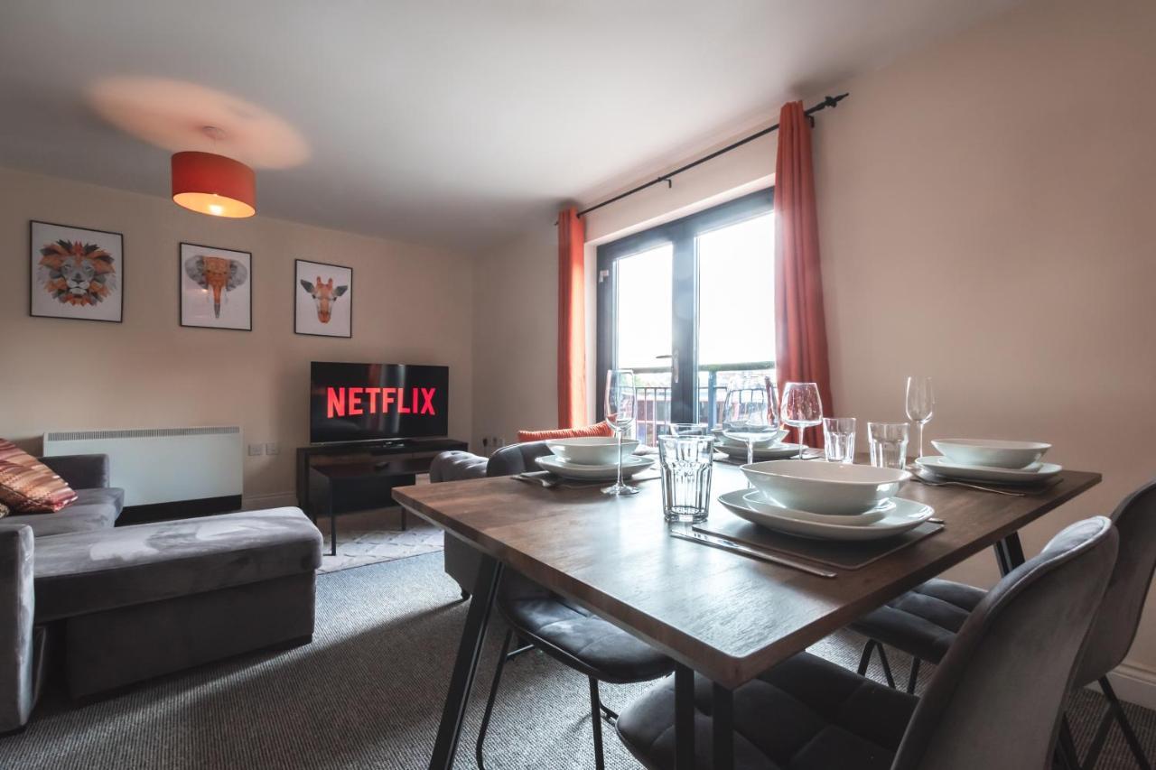 Best Price! 2 Bed City Centre - 4 Single Beds Or 2 Super King, Smart Tvs, Sofa Bed & Free Secure Parking Southampton Extérieur photo
